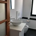 Liqeni 3* Tirana