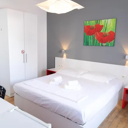 Liqeni Hotel 3*
