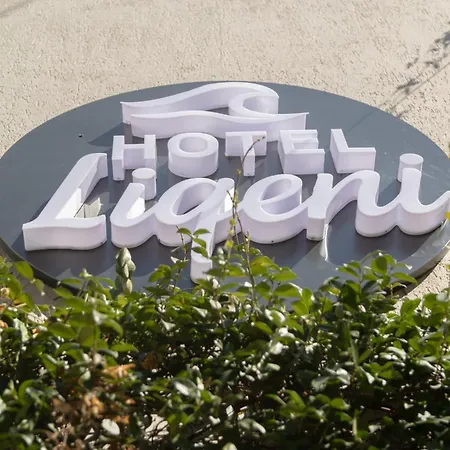 Liqeni Hotel 3*