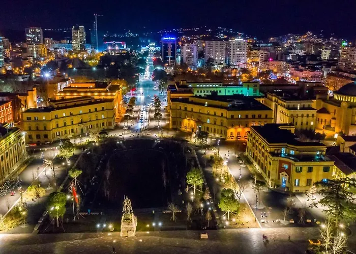 Liqeni ホテル ティラナ