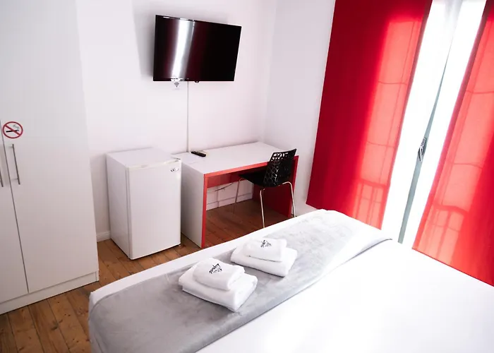 Liqeni Ξενοδοχείο